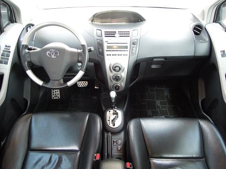 2008年Toyota豐田 Yaris 照片2