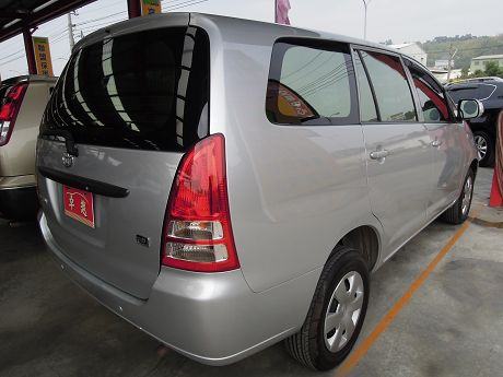 2009年豐田 Innova 照片10