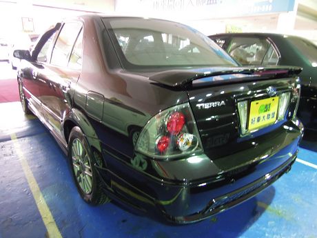 Ford 福特 Tierra XT 照片10