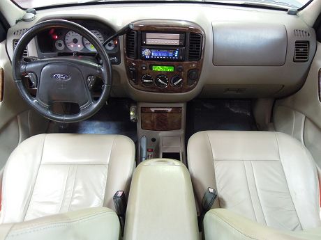 2003年Ford 福特 Escape 照片2