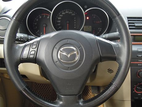 2006年Mazda 馬自達 3 照片5