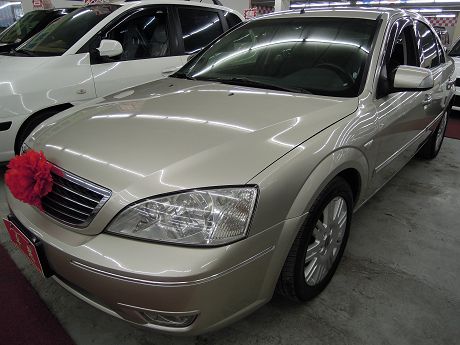 2005年 福特 Metrostar 照片1