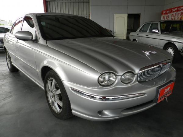 Jaguar 積架 X-TYPE 2.1 照片8