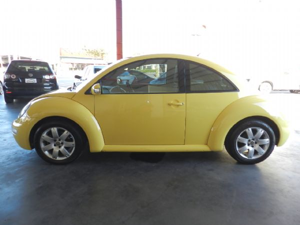 Beetle 金龜車1.8T 黃  照片8