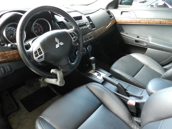 2009三菱LANCER FORTIS  照片7