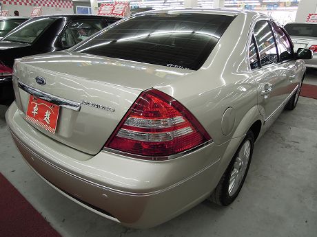 2005年Ford 福特 Metrost 照片10