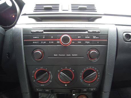 2005年Mazda 馬自達 3S 照片6