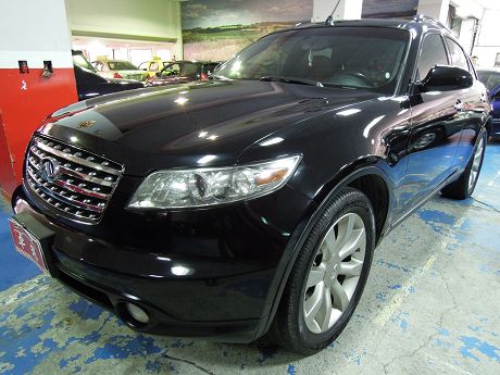 2004年Infiniti FX35 照片1