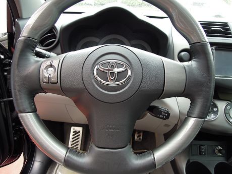 2010年Toyota豐田 RAV4 照片6