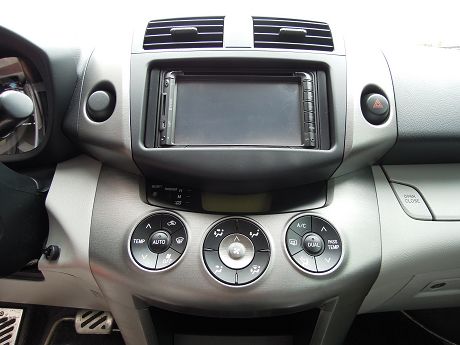 2010年Toyota豐田 RAV4 照片7