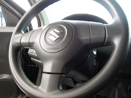 2006 Suzuki 鈴木 Swift 照片3