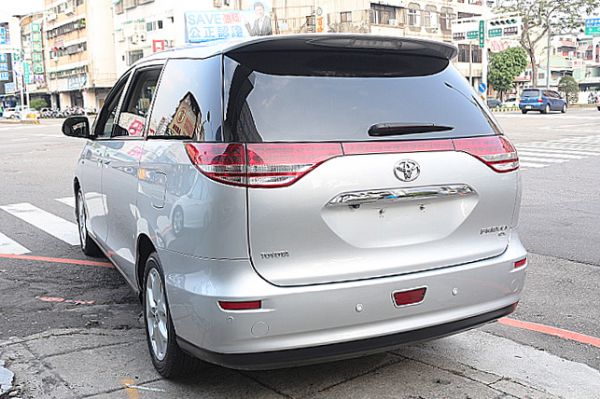 2007年 豐田 PREVIA 2.4 照片4