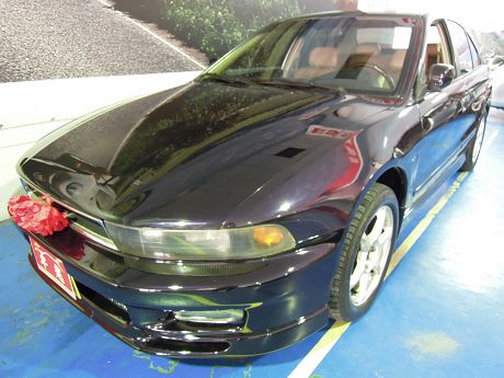 2000年三菱 Galant 照片1