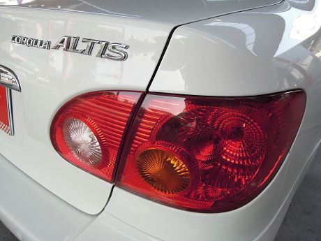 2003年Toyota豐田 Altis 照片9