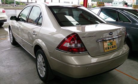 2002 福特 Metrostar 照片10