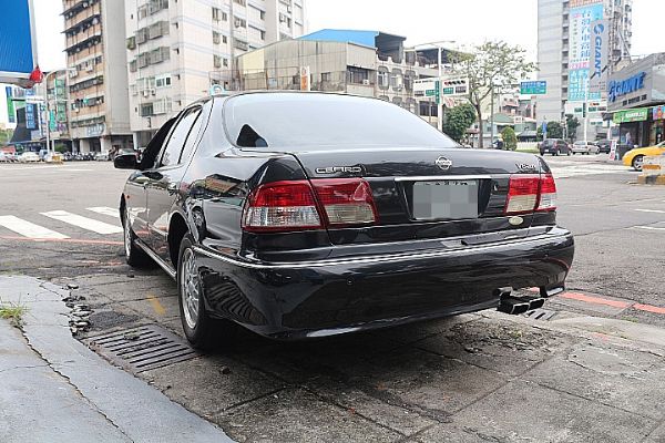 2000年 日產 CEFIRO A32  照片4