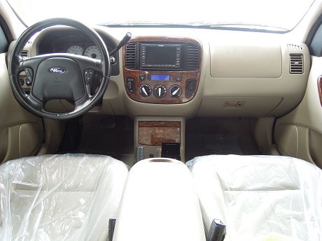 2004 Ford 福特 Escape 照片2