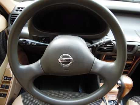 2006年Nissan 日產 March 照片5