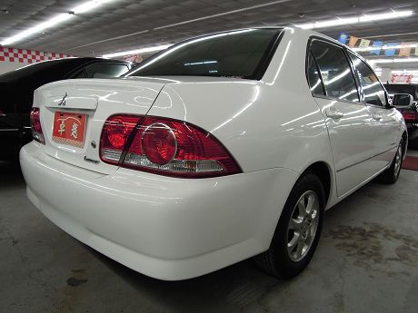 2004年三菱Global Lancer 照片10