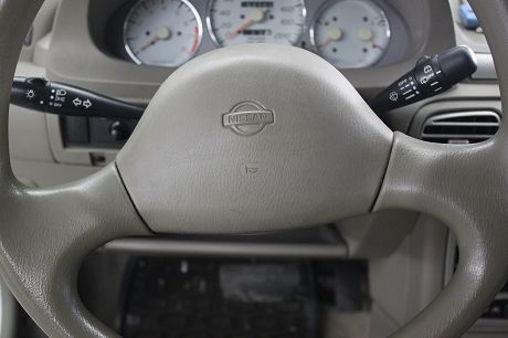 2004年Nissan 日產 March 照片5