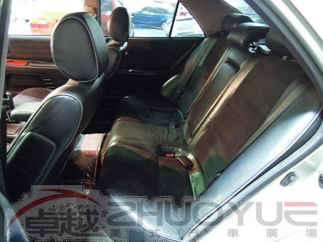 2002年Lexus 凌志 IS 200 照片4