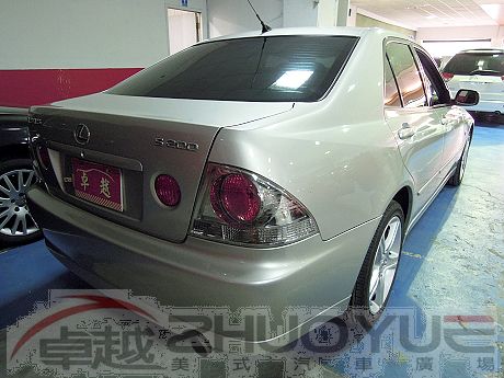 2002年Lexus 凌志 IS 200 照片10