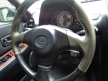 2002 Lexus 凌志 IS 200 照片3