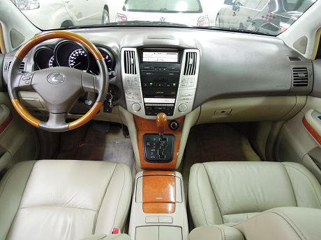 2004 Lexus 凌志 RX 330 照片2