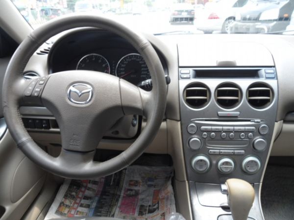 03年馬自達 MAZDA6 2.0 照片4