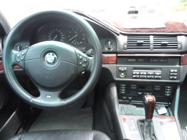 00年寶馬 BMW528 2.8 照片6