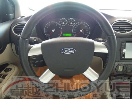 Ford 福特 Focus 照片5