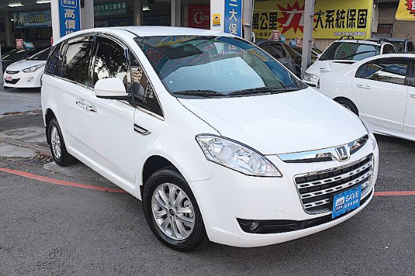 2013年 LUXGEN 7 MPV  照片2