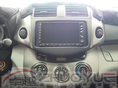 Toyota豐田 RAV4 照片6