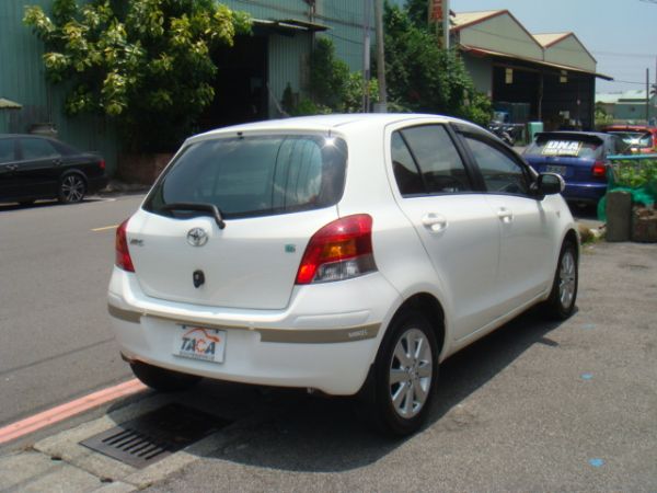 TOYOTA YARIS 照片2