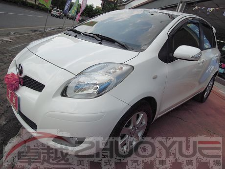 2011 Toyota豐田 Yaris  照片1