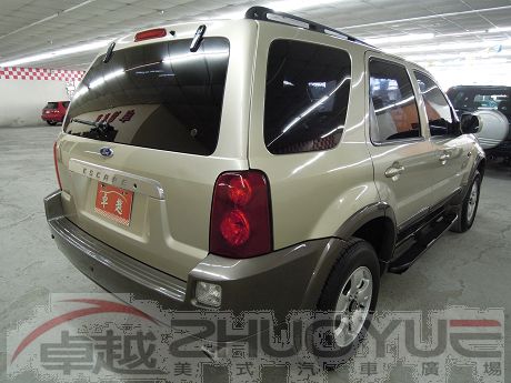 2004 Ford 福特 Escape 照片10