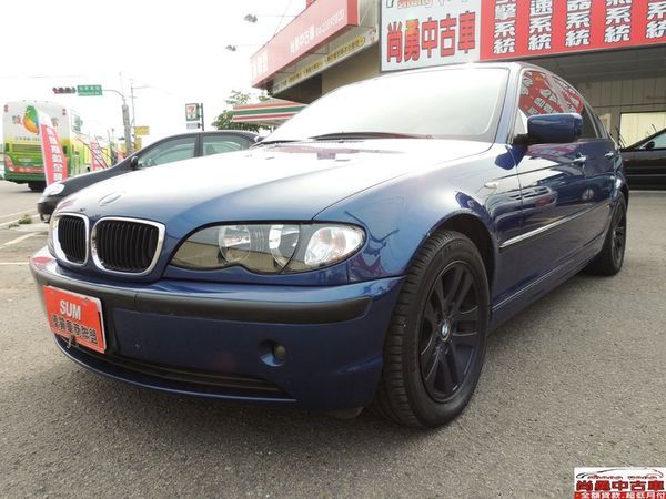 BMW   318I 照片9