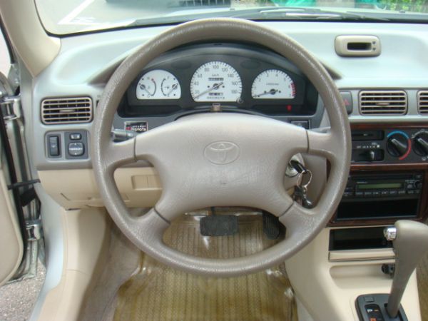 TOYOTA TERCEL 照片9