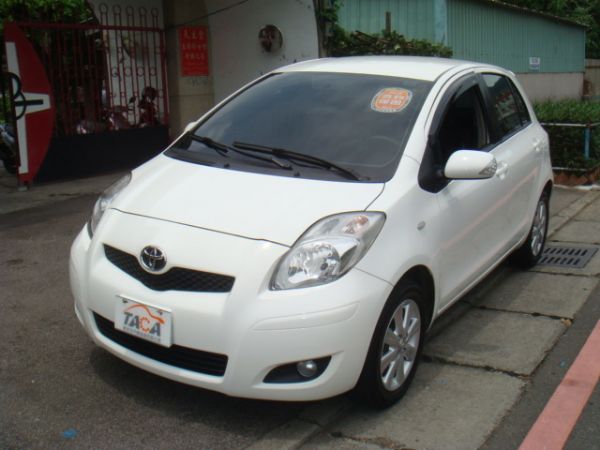 TOYOTA YARIS 照片1