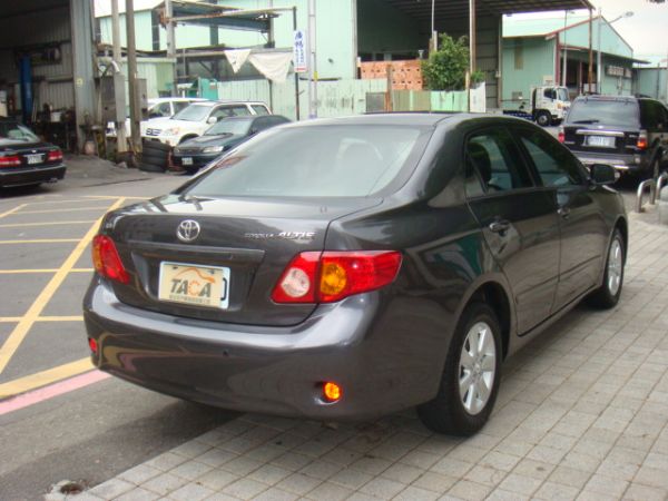 TOYOTA ALTIS 照片2