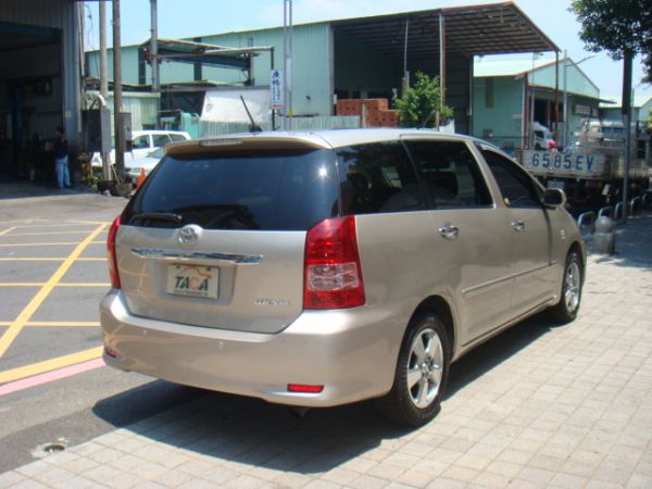 TOYOTA WISH 照片2