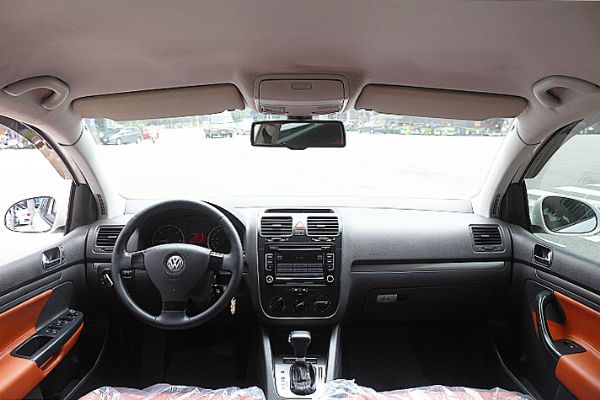 2006年 福斯 GOLF TDI  照片6