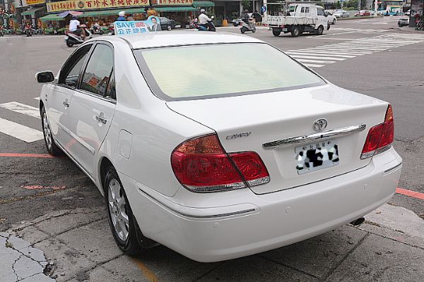 2005年 豐田 CAMRY 2.0 照片4