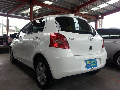 Toyota豐田 Yaris 照片10