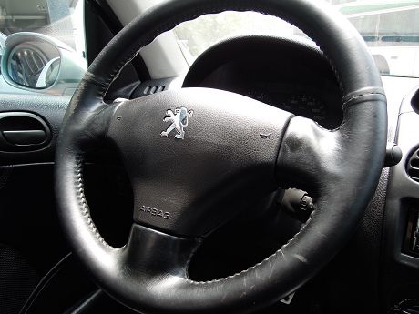 2002 Peugeot 寶獅 206 照片3