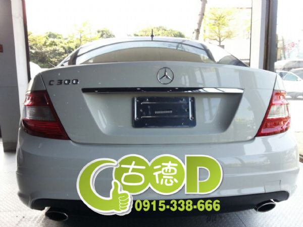 2010年Benz C300 照片2