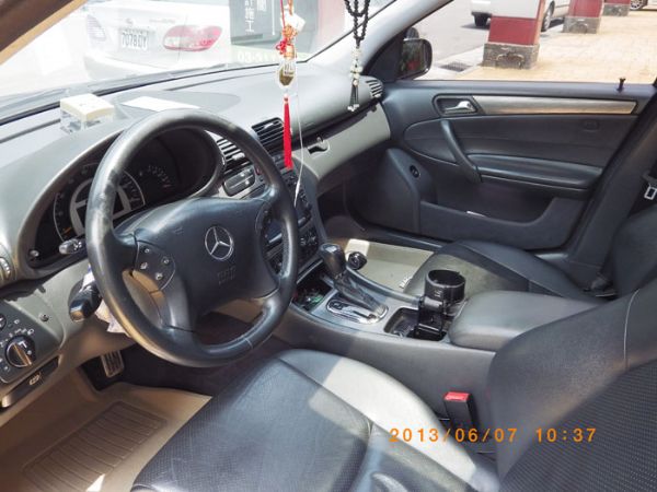 ★小瑋嚴選☆03 Benz C230 照片3