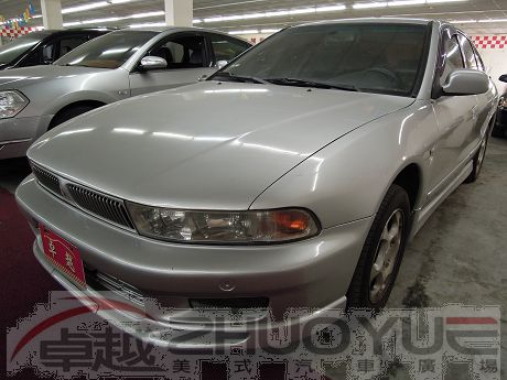 2000 三菱 Galant 照片1