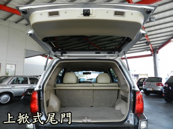 Ford 福特 ESCAPE 銀 2.3 照片9