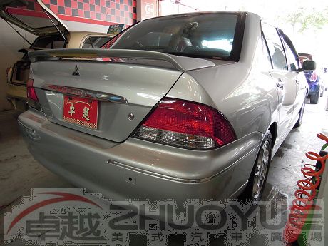 2002 三菱 Virage io 照片10